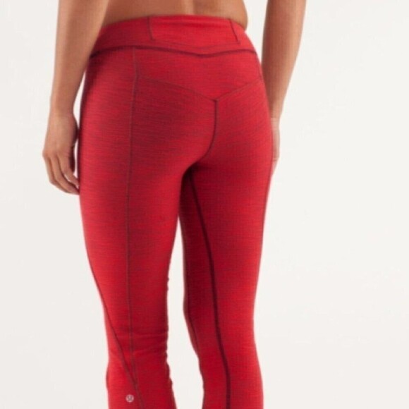 Lululemon Athletica Verve Cropped Red Deepest Cranberry Cut Off Raw Hem Pants 4 - Picture 4 of 14